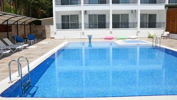 Tunan Motel Ayvalı Hotel